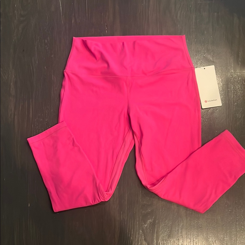 Lululemon Pink Leggings for Dynamic Performance